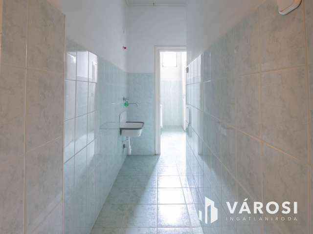 109 m2-es önálló irodaegyüttes kiadó a Lehel tértől 500 m-re