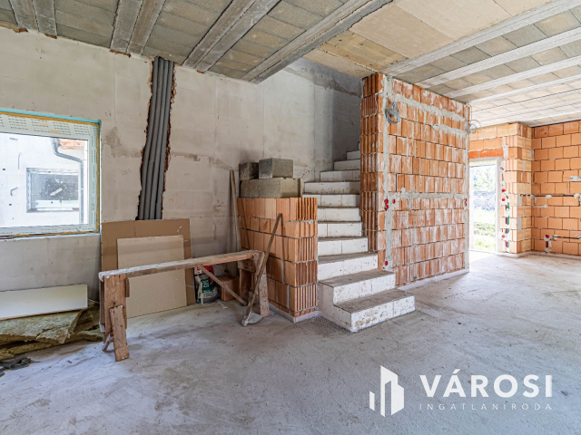 Modern új otthon Keszthelyen - c