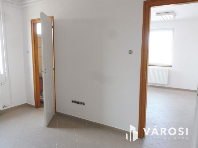 BYD közelében,több funkciós ingatlan kiadó!