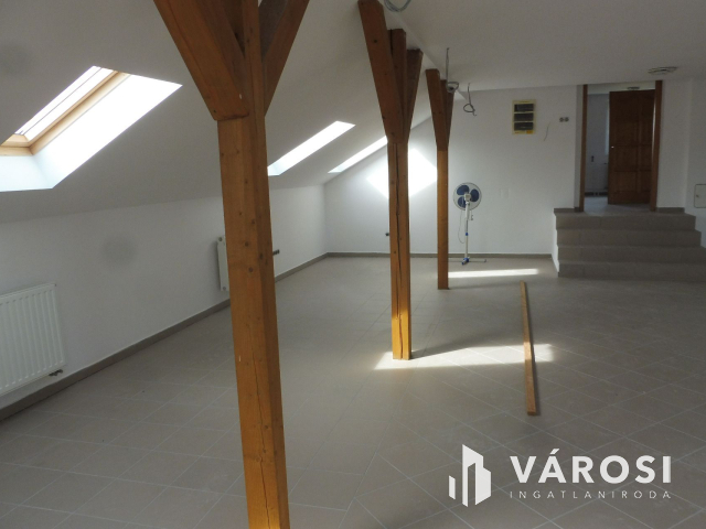 BYD közelében,több funkciós ingatlan kiadó!