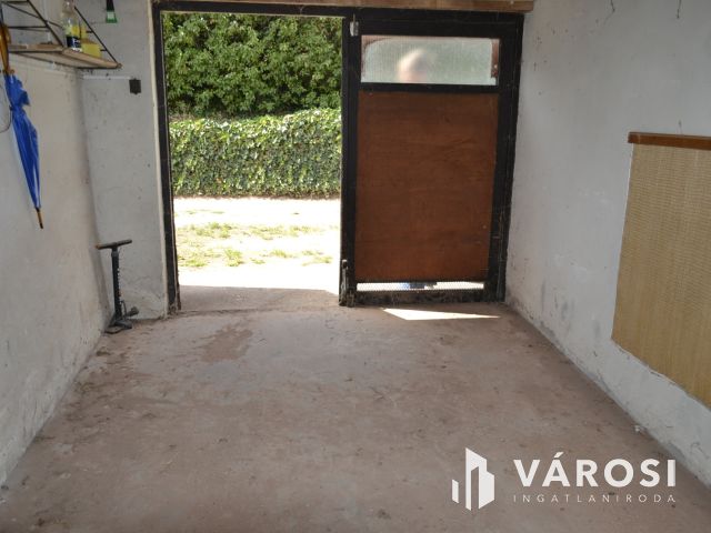 Felsőörsön Balatoni panorámás téliesített ingatlan eladó!