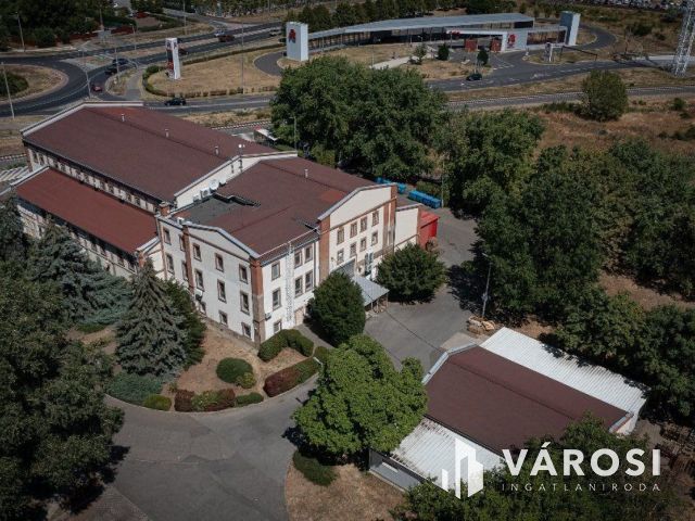 Debrecen Kiemelt Kereskedelmi Övezetében Telek Eladó!!!