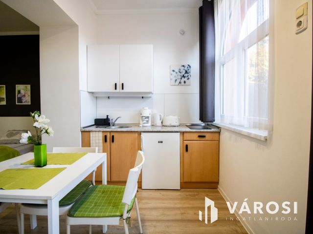 Azonnali bevétel Gyula belvárosában