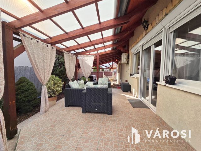 Minden igényt kielégítő családi ház Szigethalmon