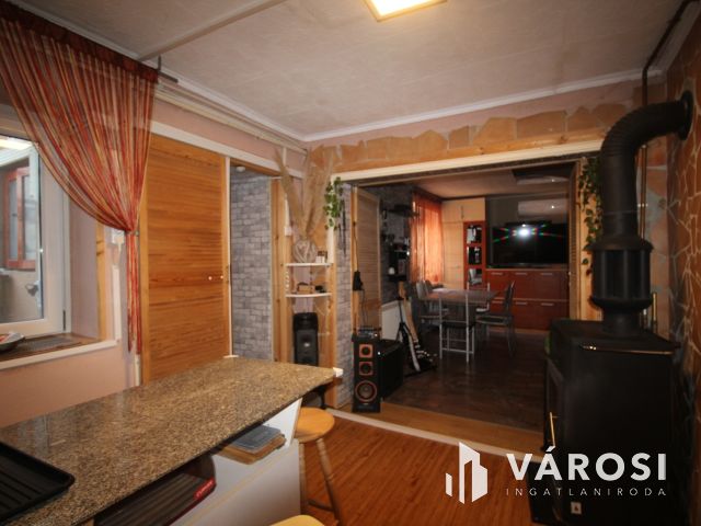 Két generációs ház Tokorcson