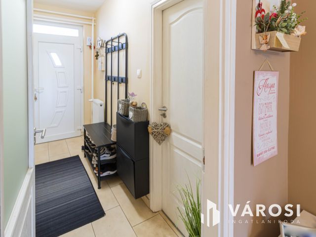 Modern 3+nappalis sorház Gyula Paradicsom városrészében