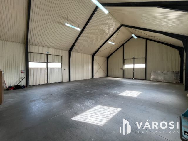 Debreceni szuper Jó Kis Telephely Eladó!